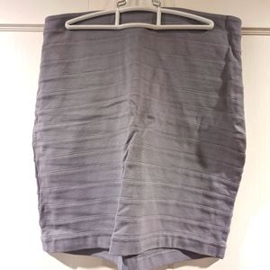 Grey fitted mini skirt
